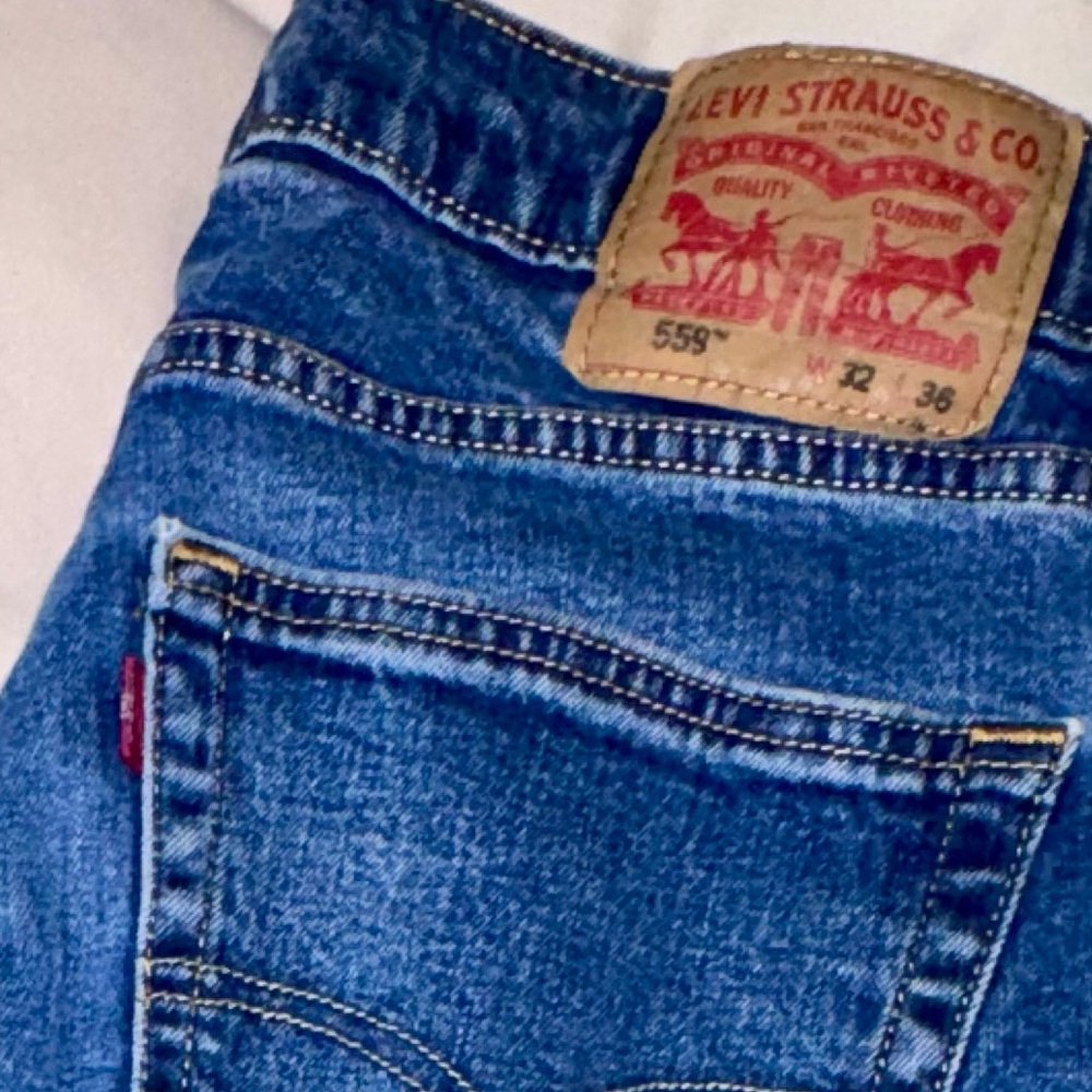 Levi's Men's Classic Straight Blue Denim Jeans